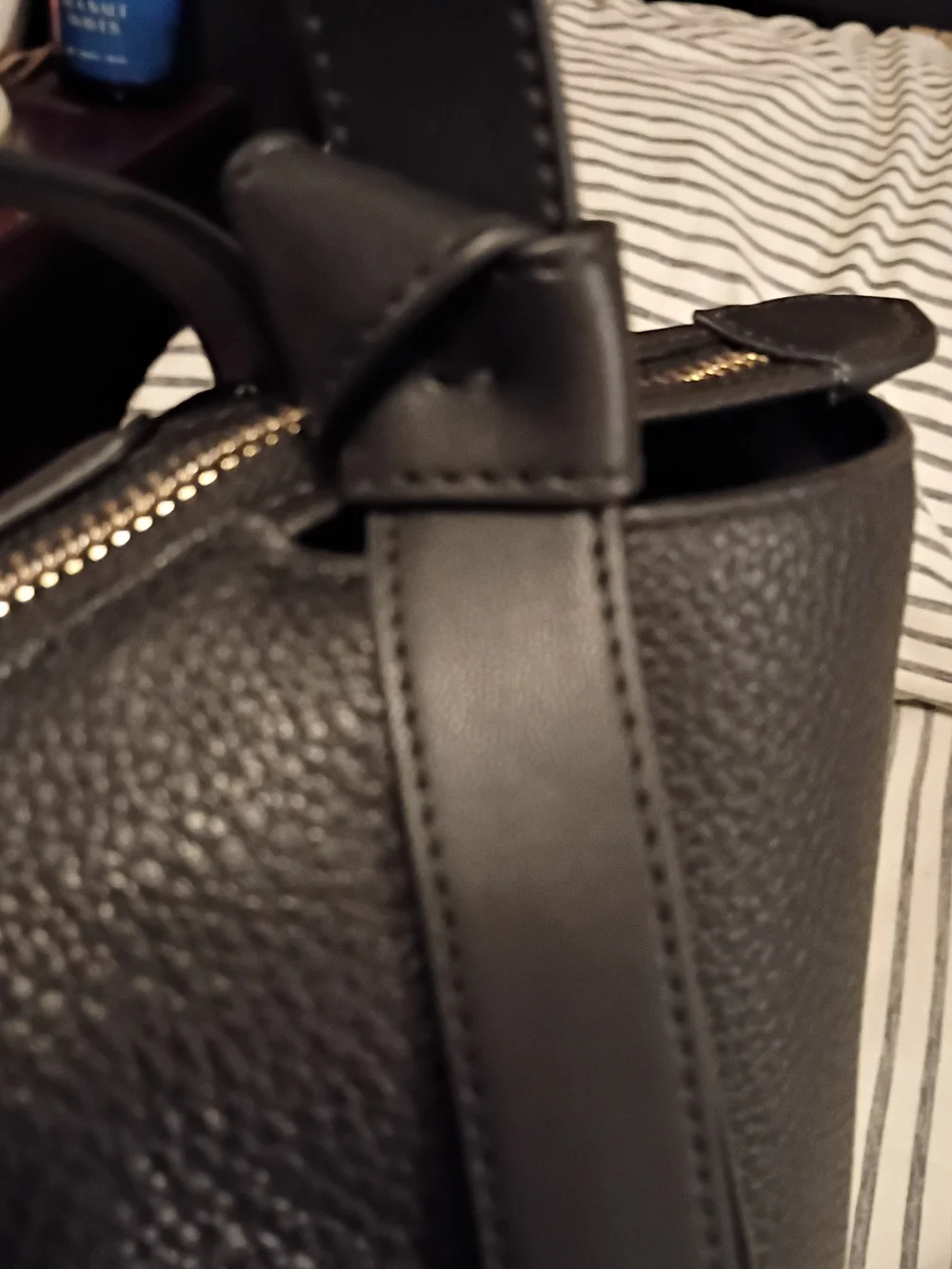 Kate Spade Knot Pebbled Leather Shoulder Bag In Black